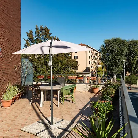 아파트 Casa Botticelli - Terrazzo Esclusivo 밀라노